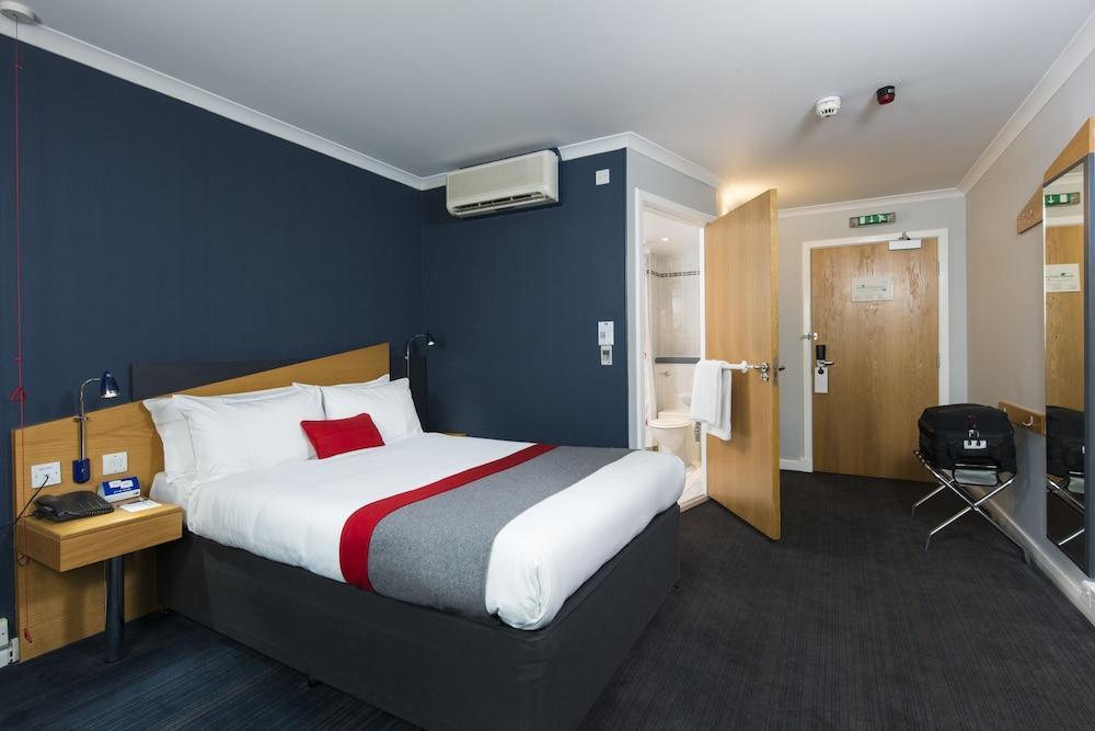 Holiday Inn Express Stirling By Ihg Εξωτερικό φωτογραφία