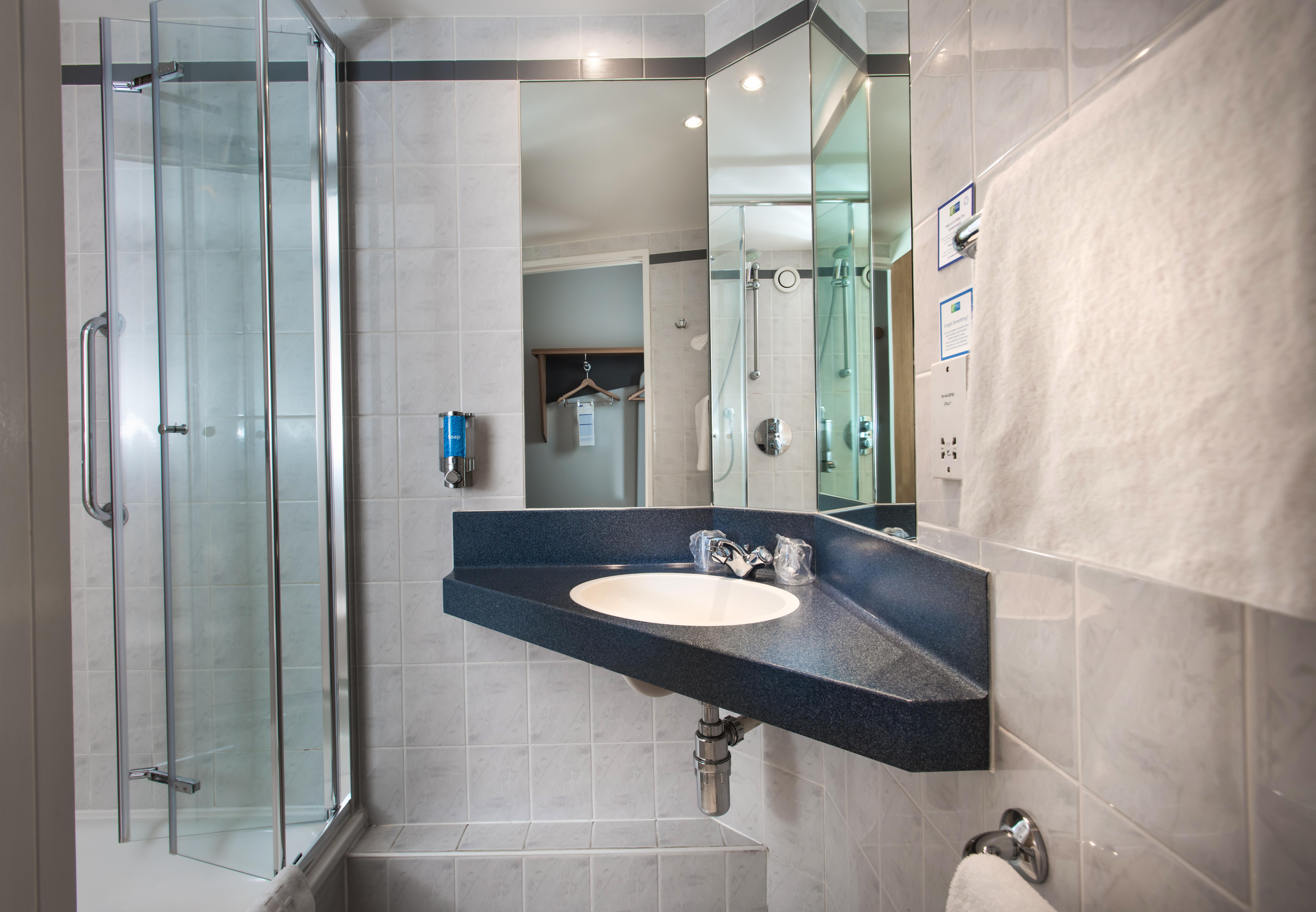 Holiday Inn Express Stirling By Ihg Εξωτερικό φωτογραφία
