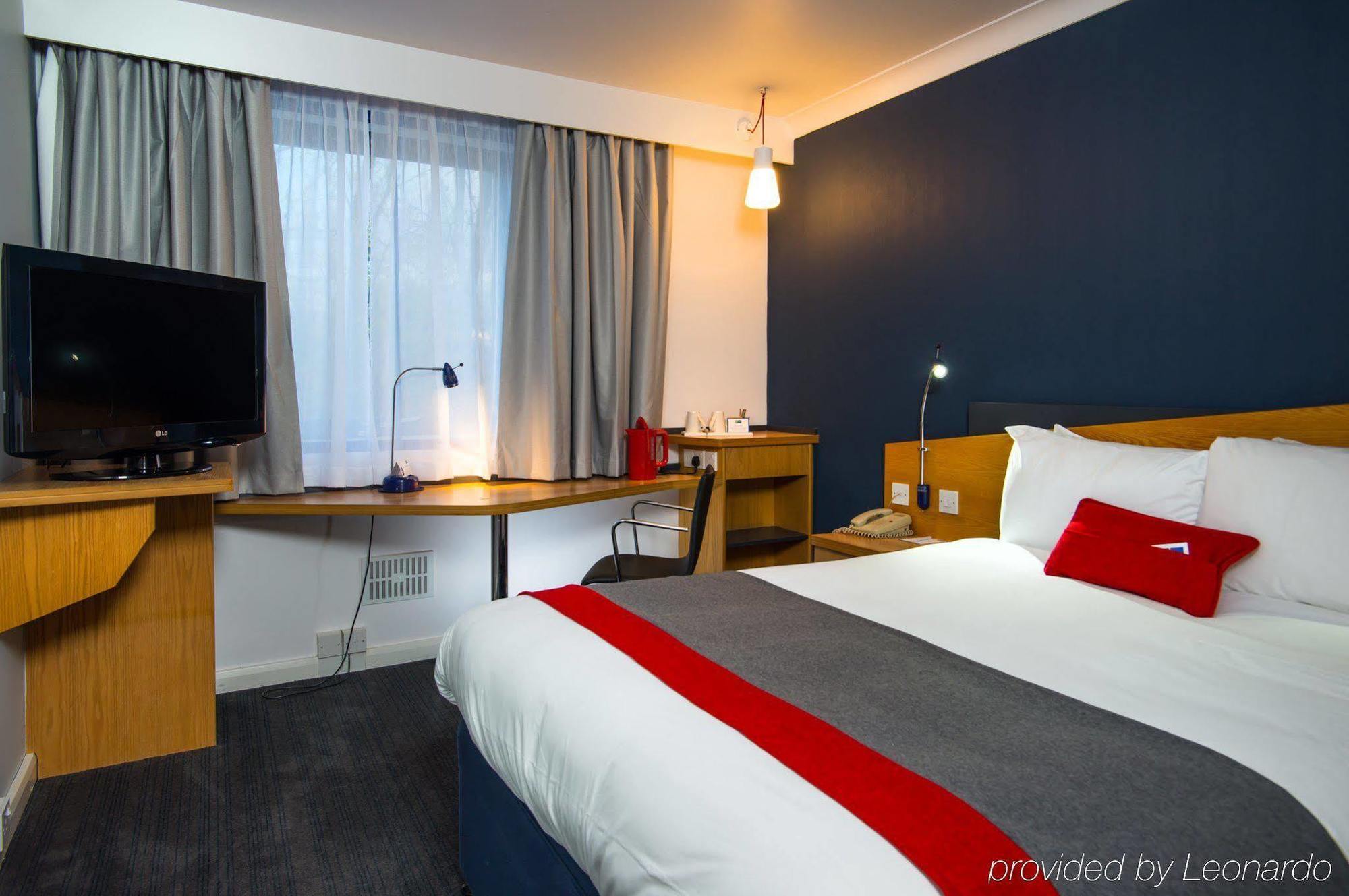 Holiday Inn Express Stirling By Ihg Εξωτερικό φωτογραφία